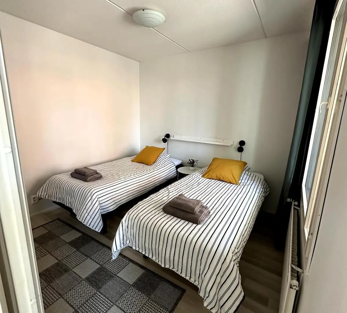 Modern Two-Room Flat With Balcony Near Metro Helsinki 0*,